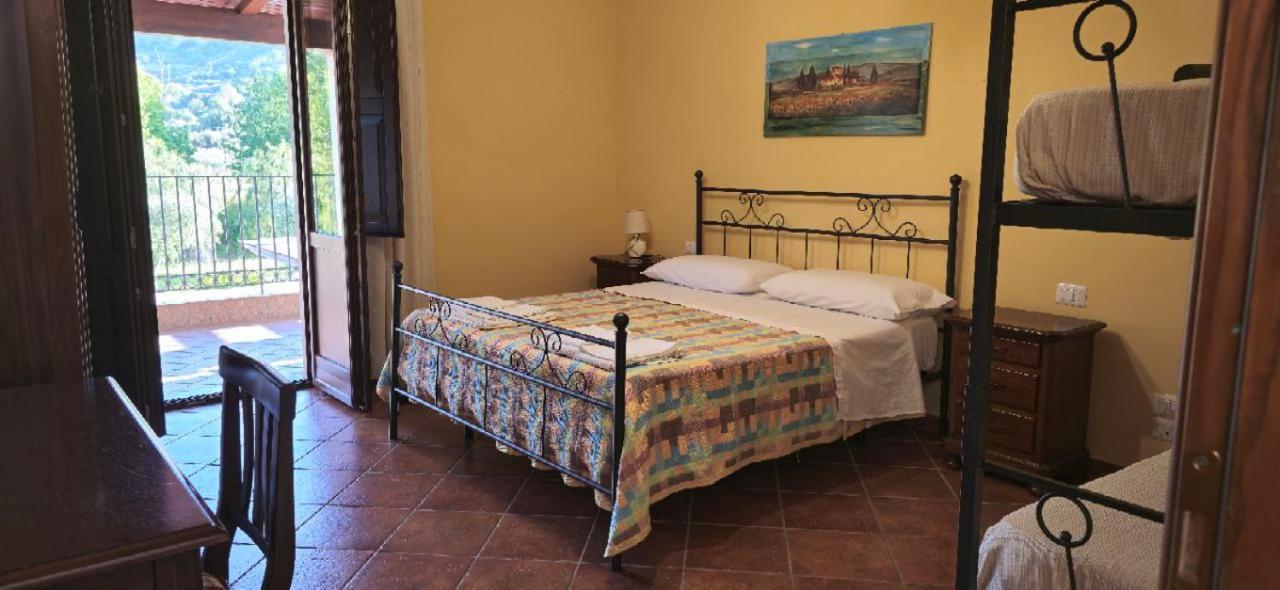 Country House Il Melograno Кастелабате Екстериор снимка